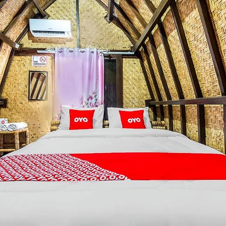 Oyo 1837 Telone Bungalow Palebah Luaran gambar
