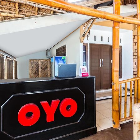 Oyo 1837 Telone Bungalow Palebah Luaran gambar
