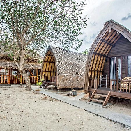 Oyo 1837 Telone Bungalow Palebah Luaran gambar